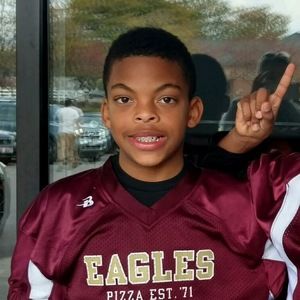 Meet your Posher, Leigh